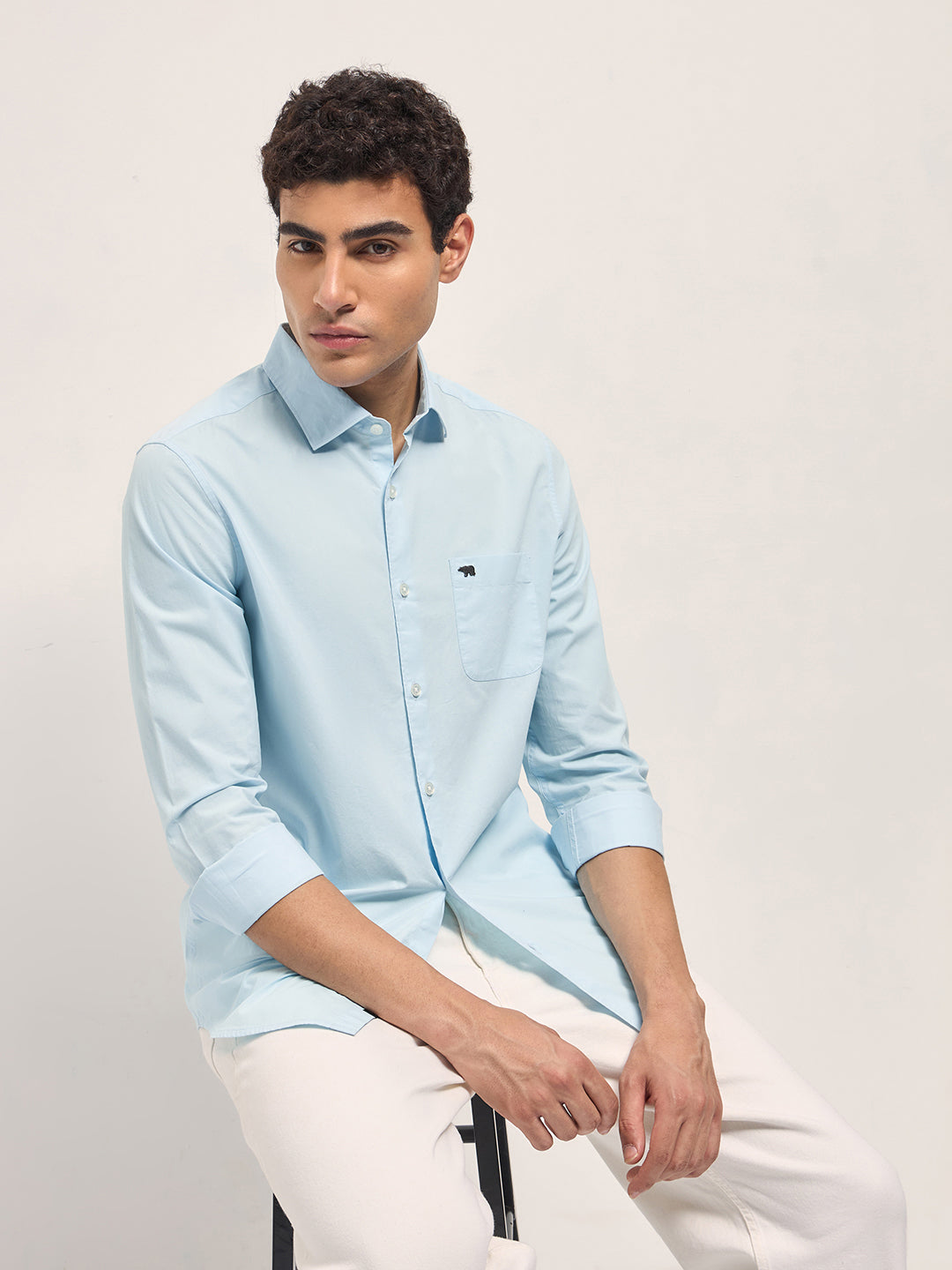 Men Blue Cotton Solid Slim Fit Casual Shirt