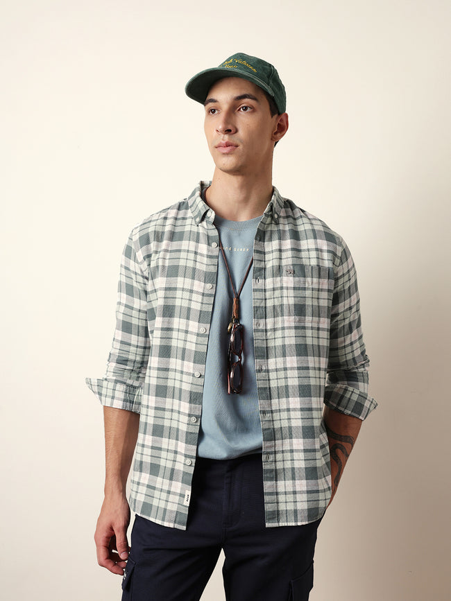Men Modern Fit Casual Shirt