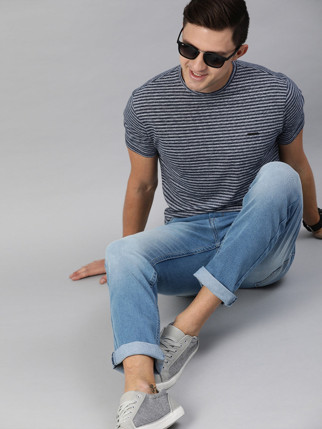 Men Blue Cotton Striped T-Shirt