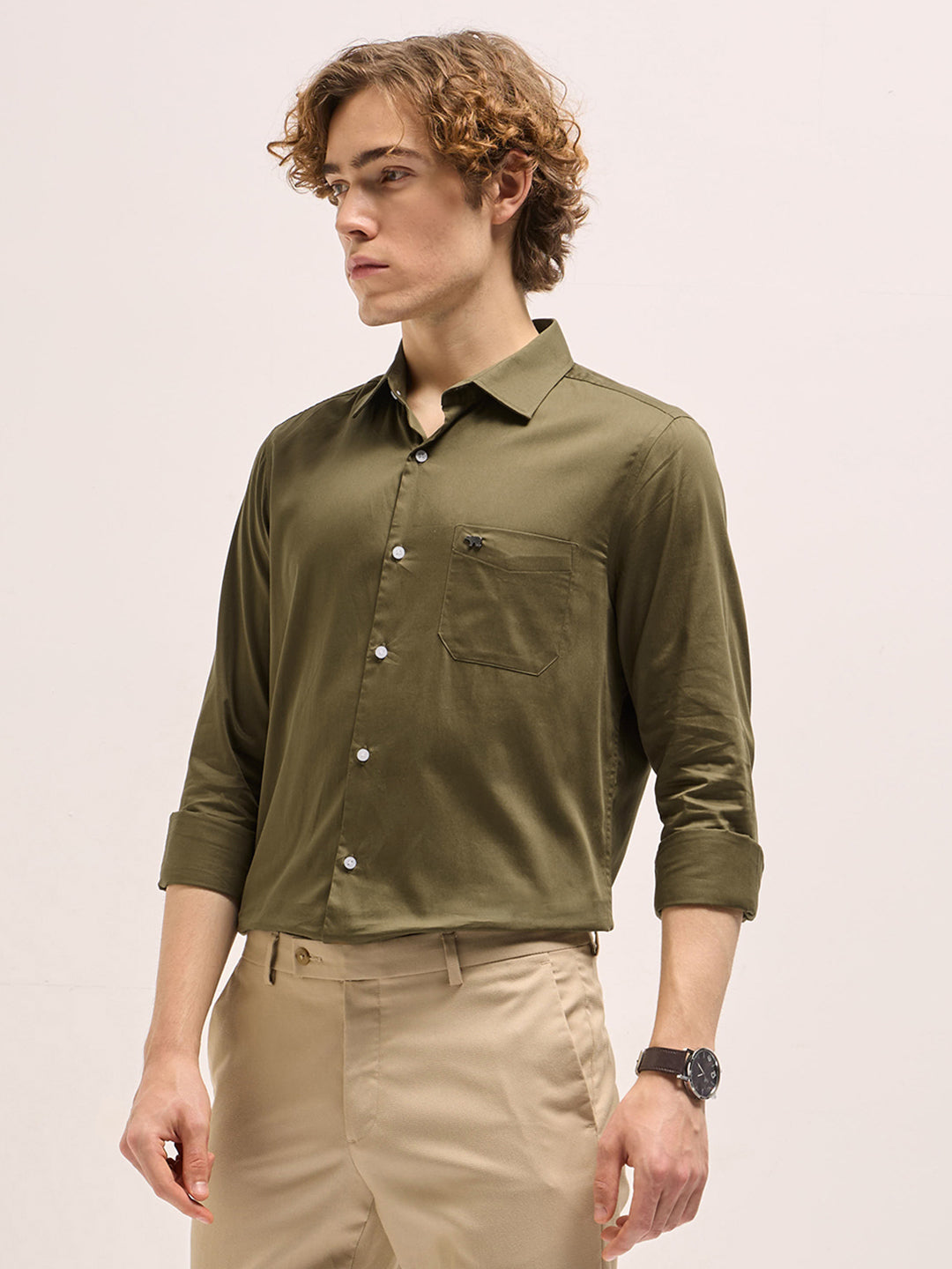 Men Olive Tailored Fit Solid Formal Shirt