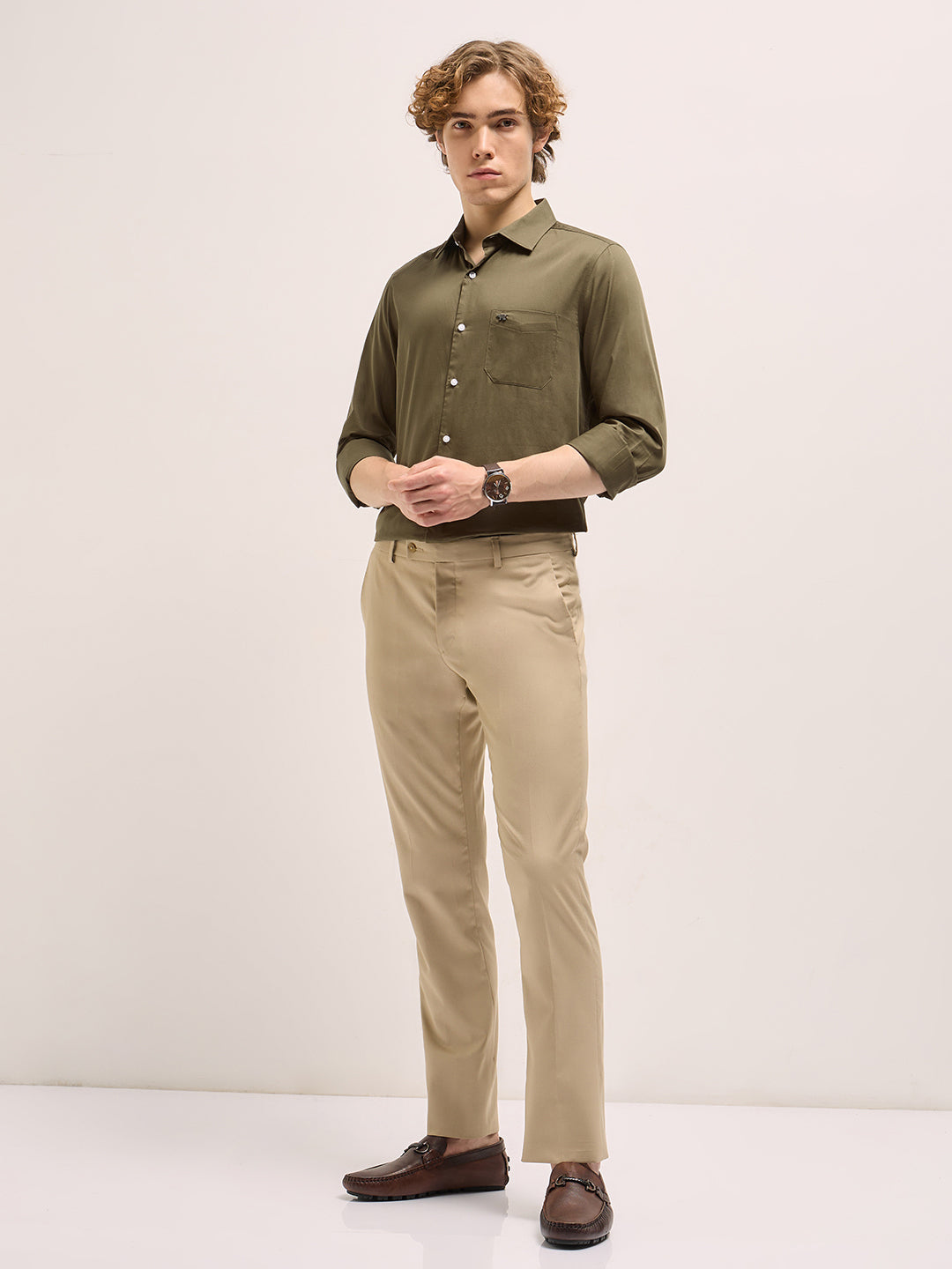 Men Olive Tailored Fit Solid Formal Shirt