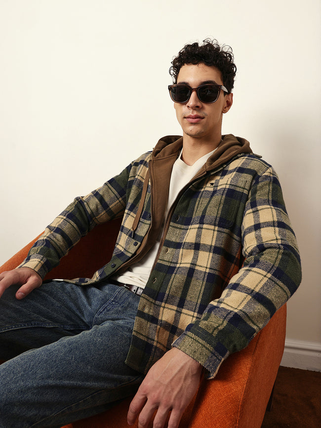 Men Modern Fit Casual Shirt