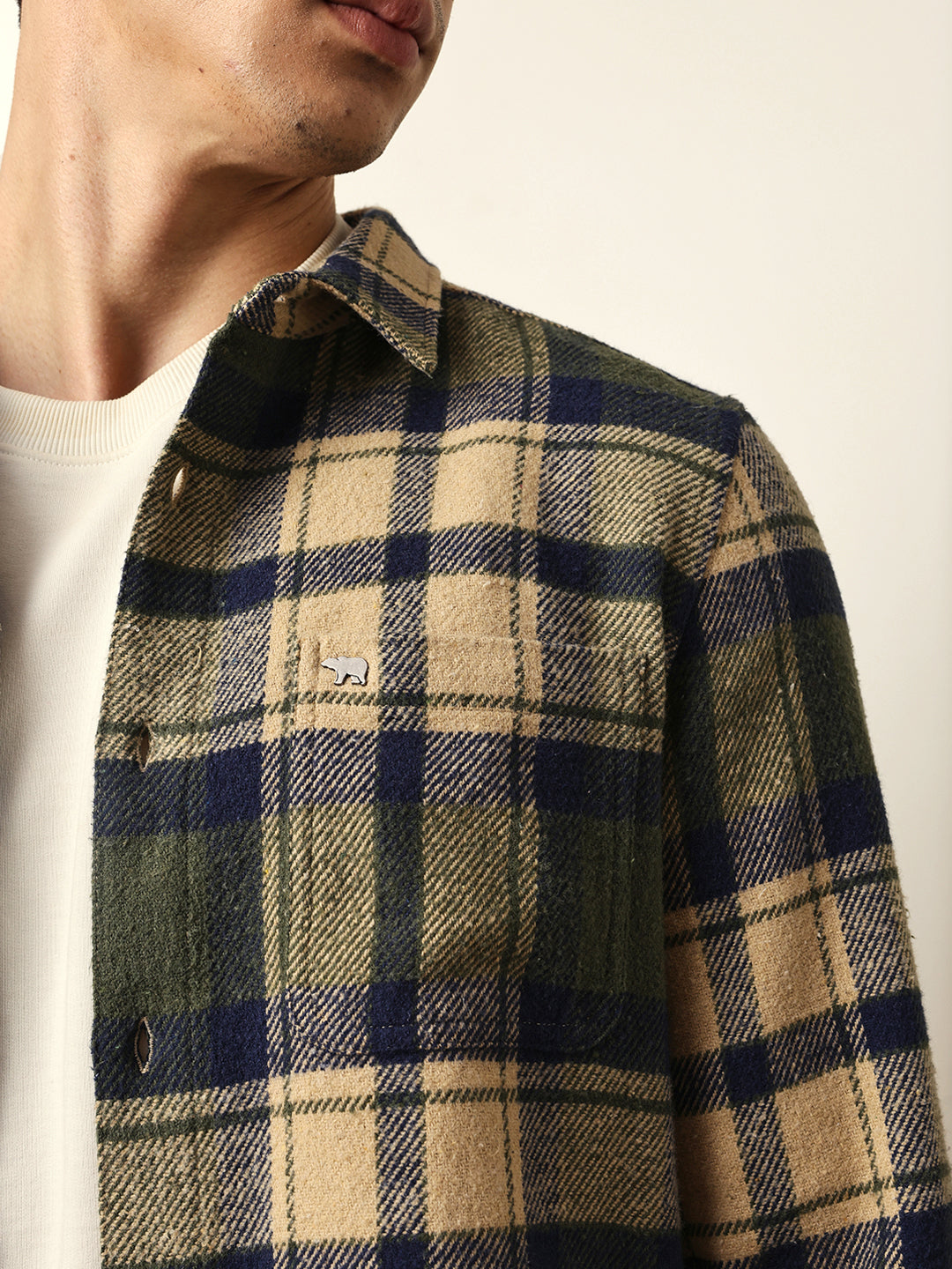 Men Modern Fit Casual Shirt