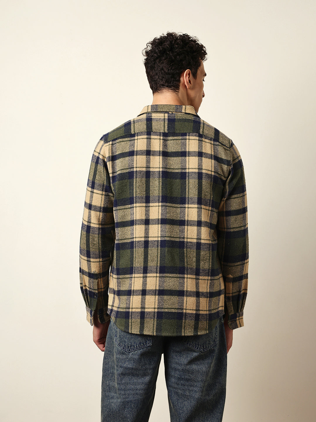 Men Modern Fit Casual Shirt