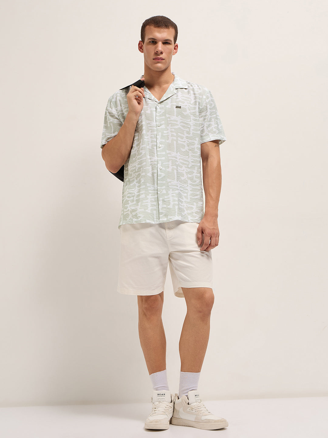 Men Light Green Abstract Brush Stroke Print Relaxed Fit Cuban Collar Shirt