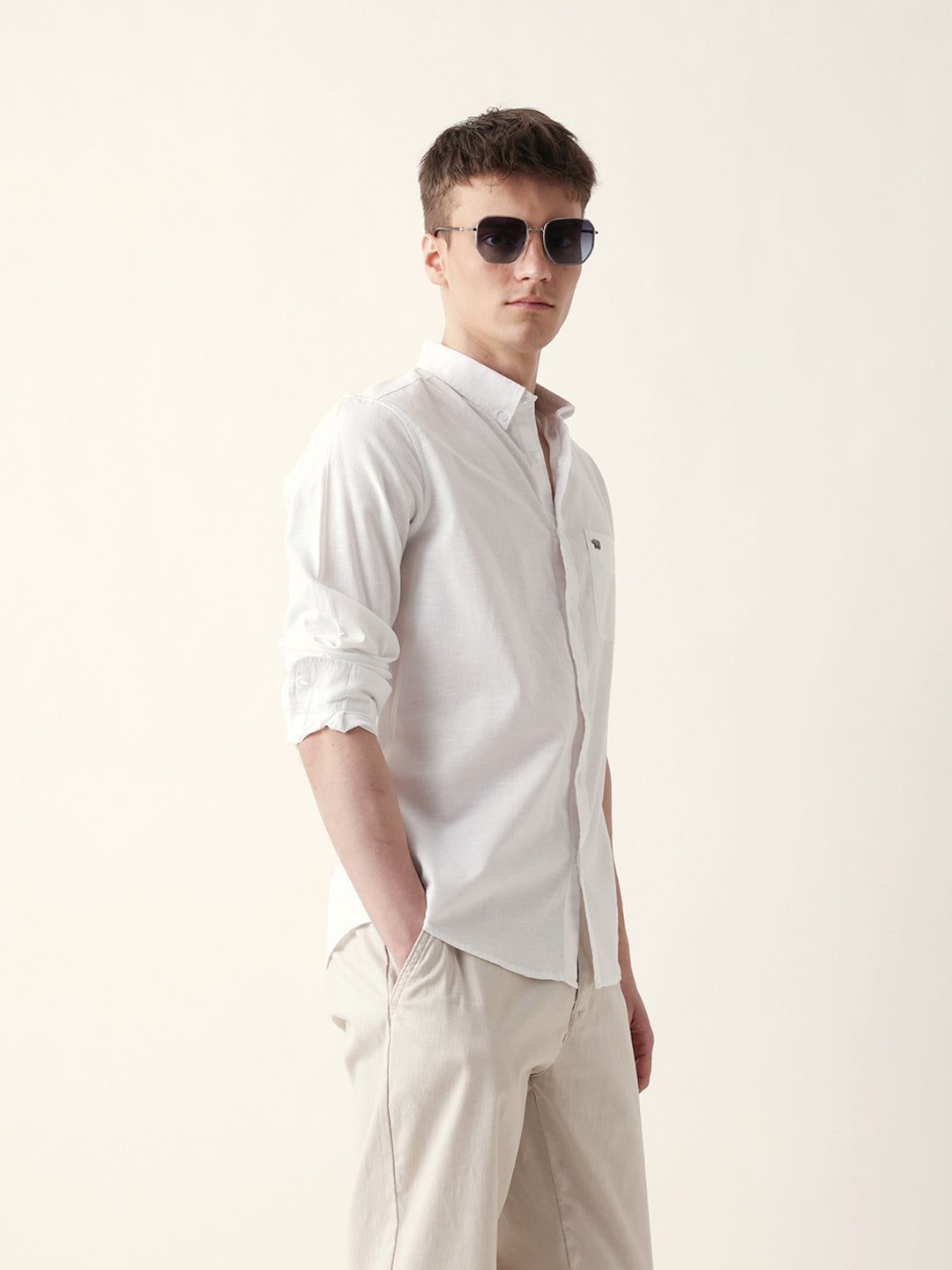 Men Casual Solid Button-Down Shirt