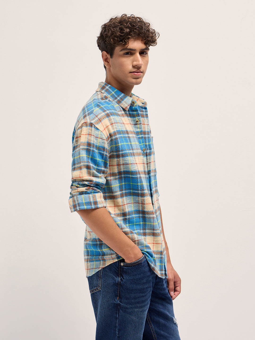 Men Multicolor Checked Relaxed Fit Casual Shirt