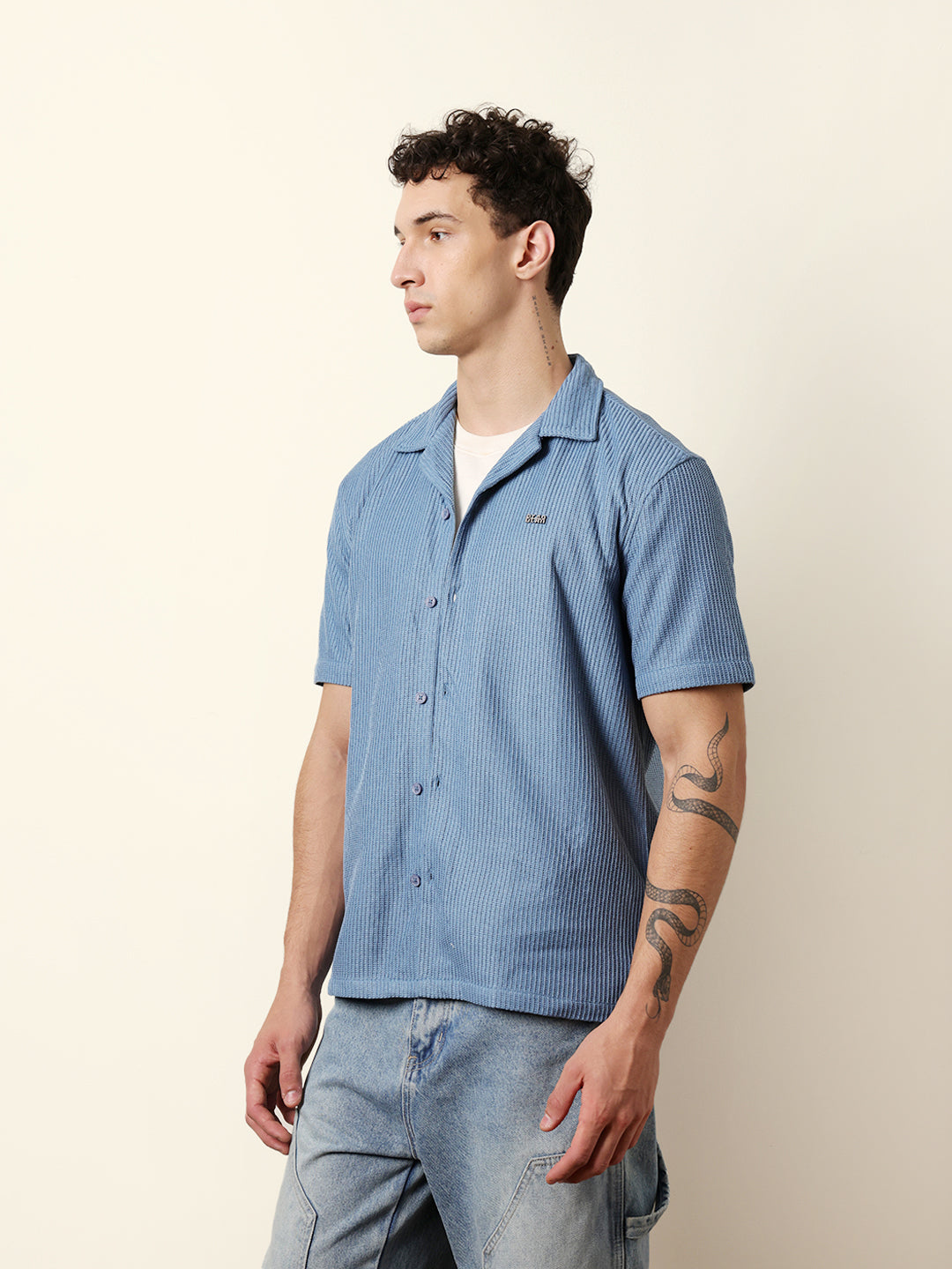 Men Solid Casual Half-Sleeve Shirt