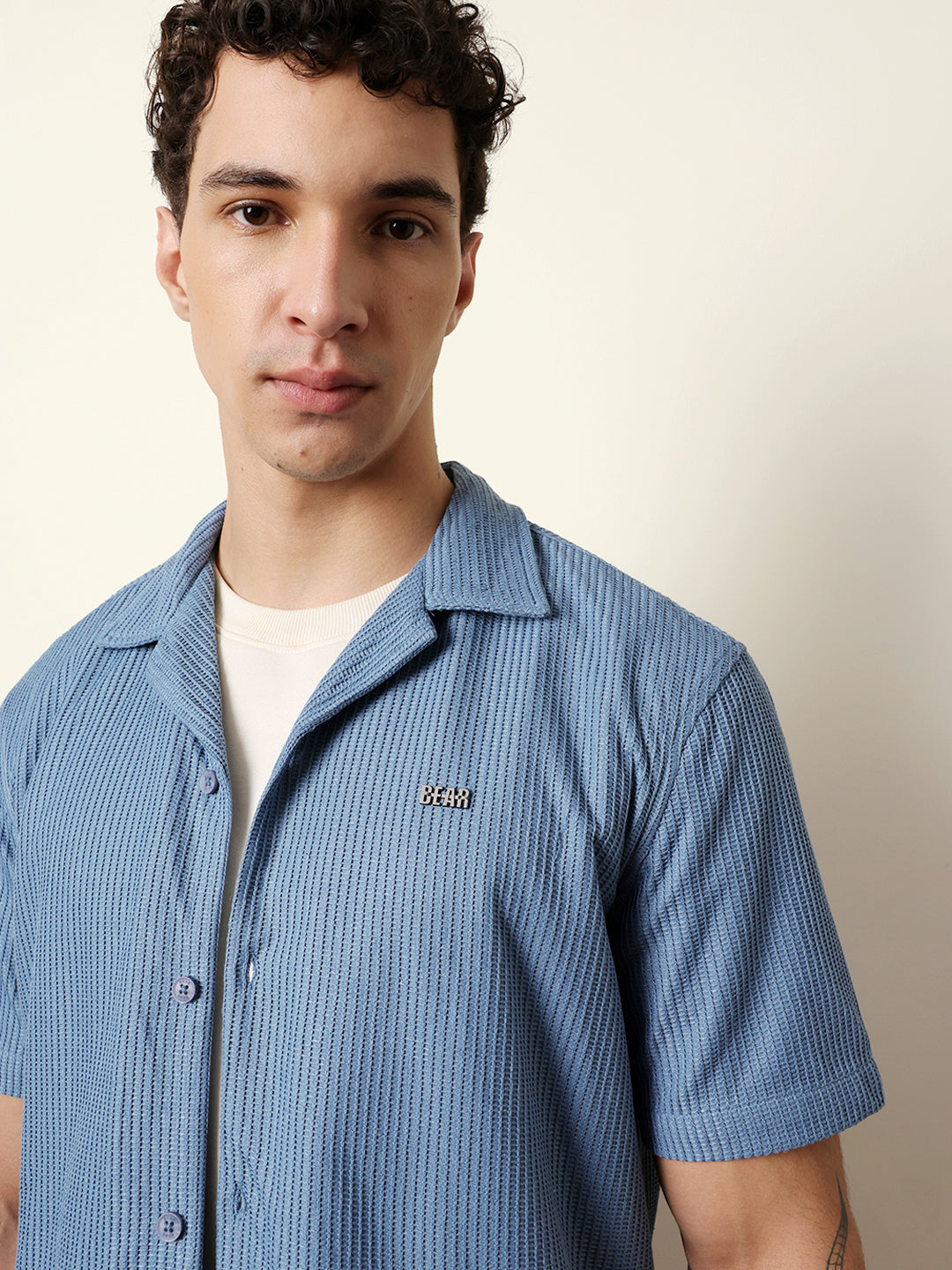 Men Solid Casual Half-Sleeve Shirt