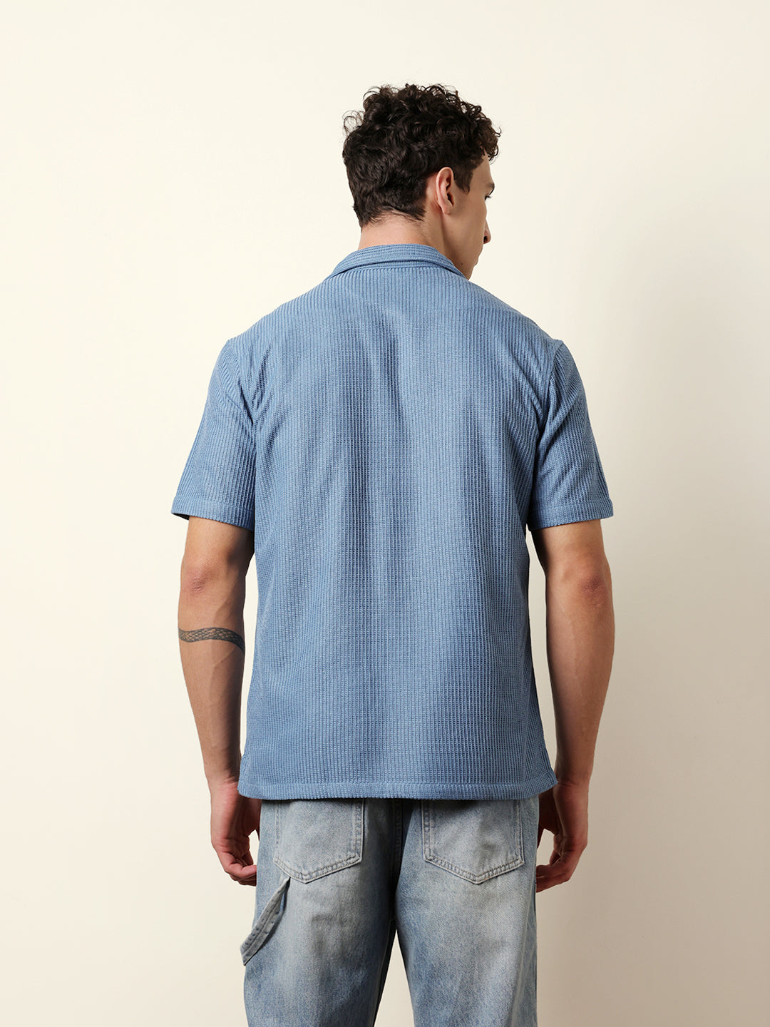 Men Solid Casual Half-Sleeve Shirt
