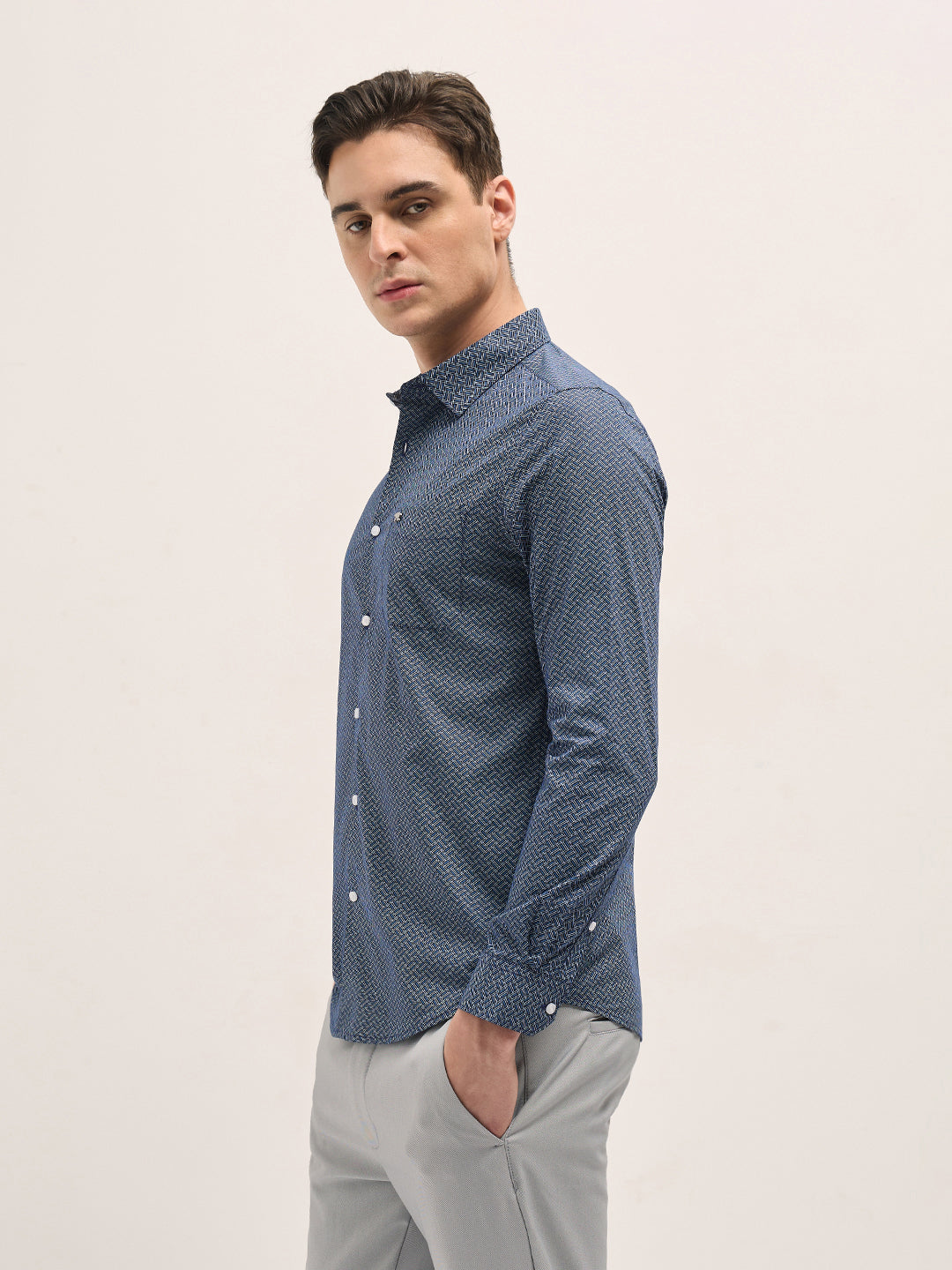 Men Blue Geometric Printed Tailored Fit Formal Shirt