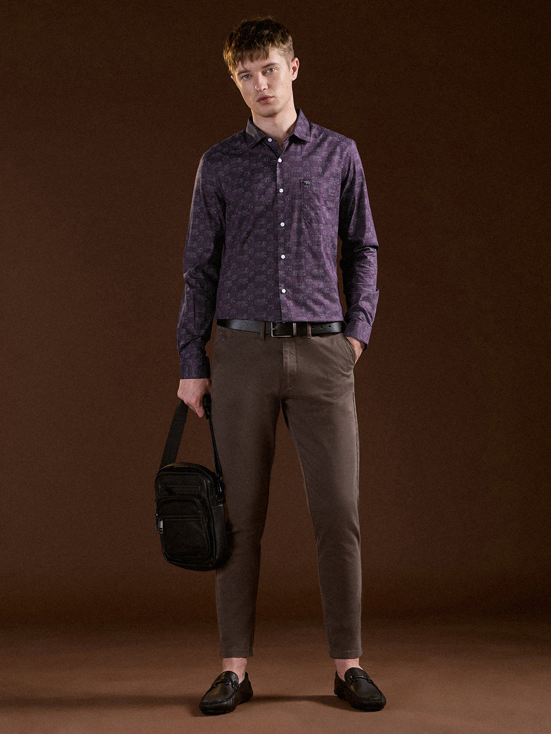 Men Purple Geometric Printed Tailored Fit Formal Shirt