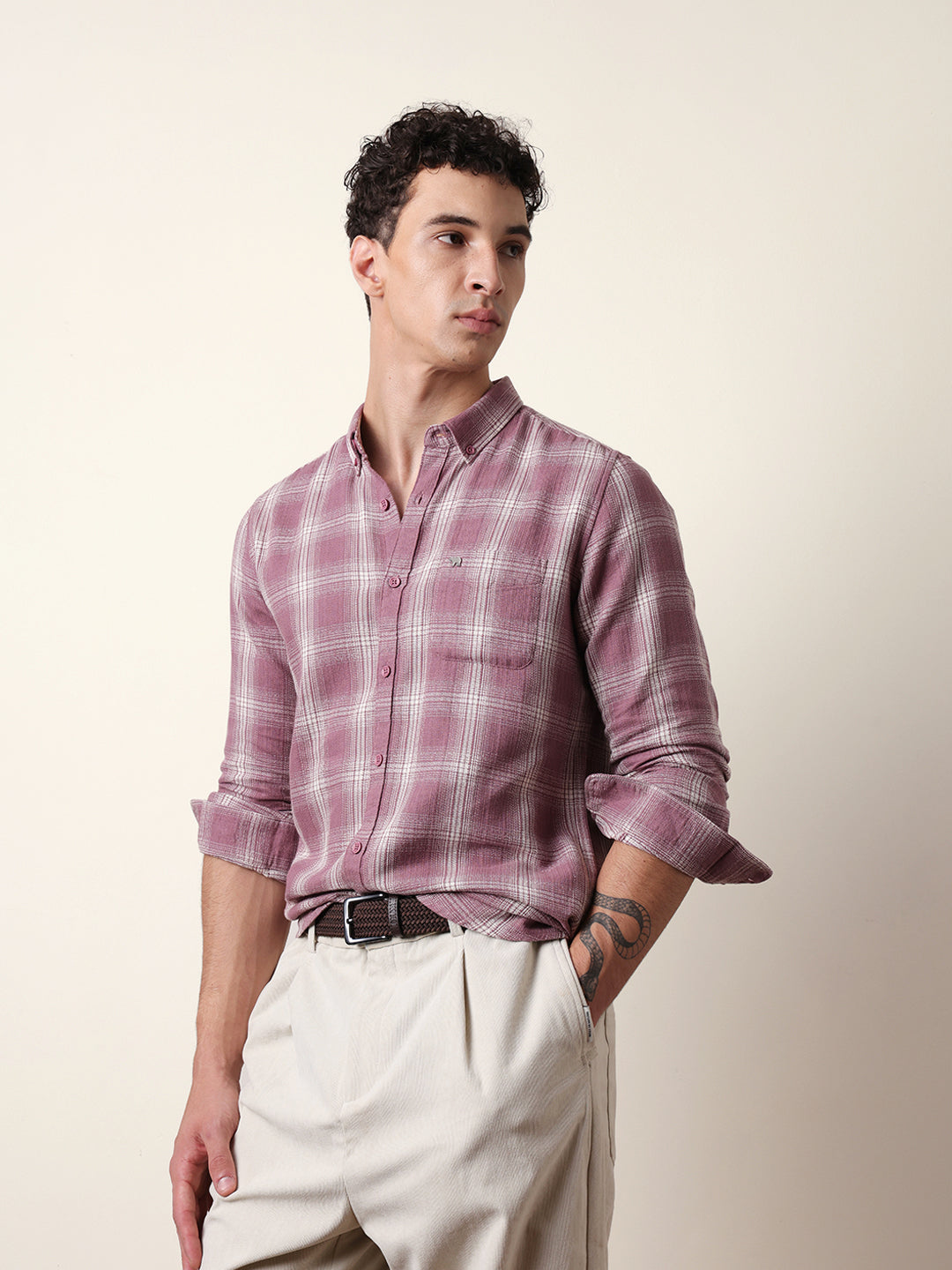 Men Modern Fit Casual Shirt