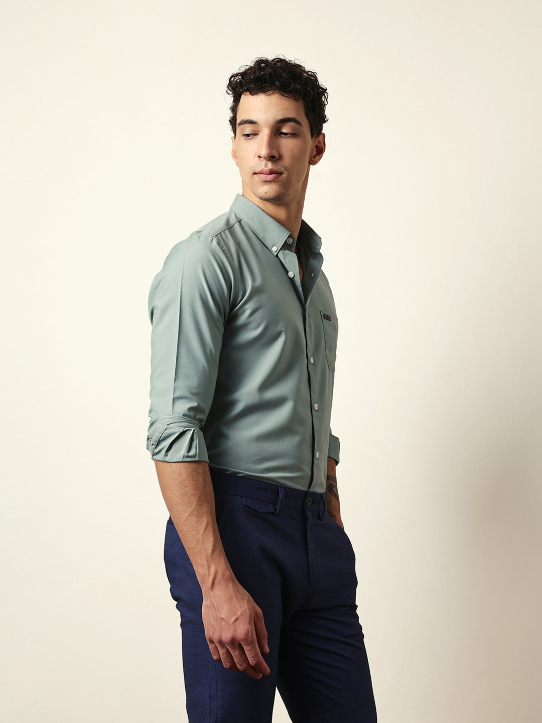 Men Modern Fit Casual Shirt