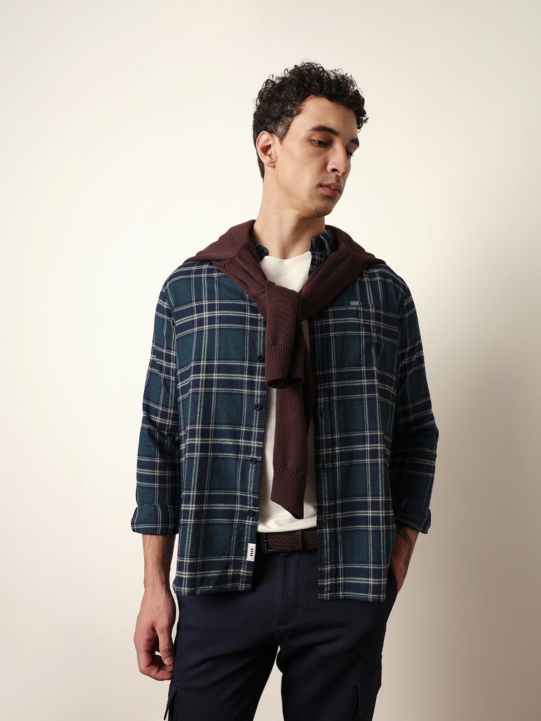 Men Modern Fit Casual Shirt