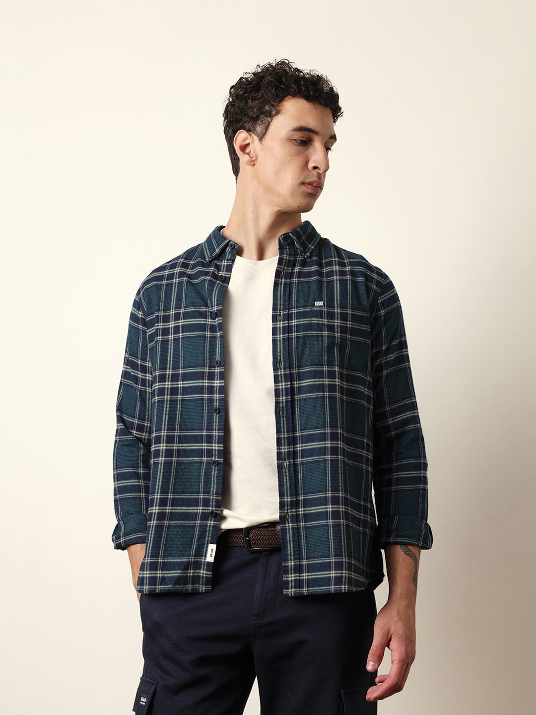 Men Modern Fit Casual Shirt