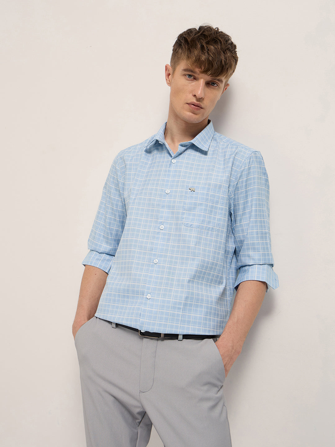 Men Light Blue Checked Tailored Fit Formal Shirt.