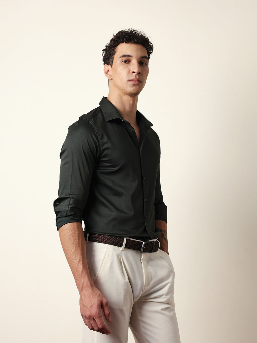 Men Modern Fit Casual Shirt