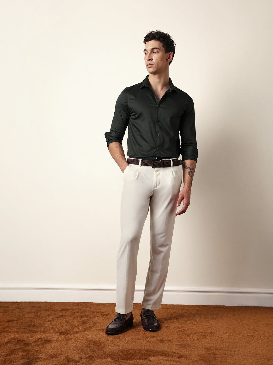 Men Modern Fit Casual Shirt