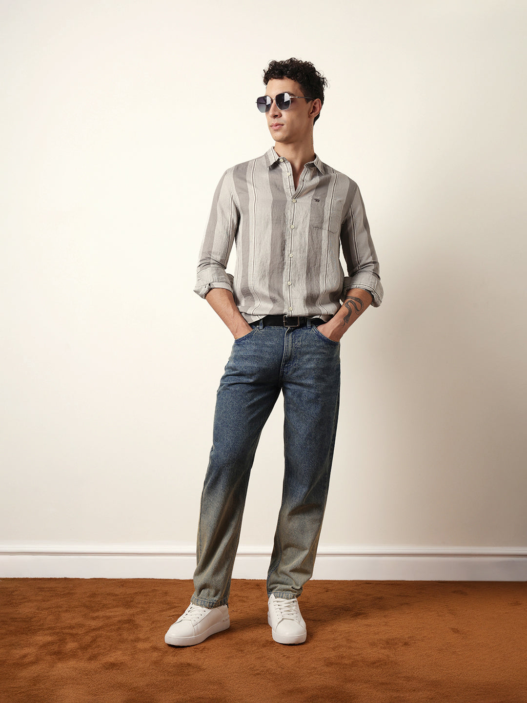 Men Modern Fit Casual Shirt