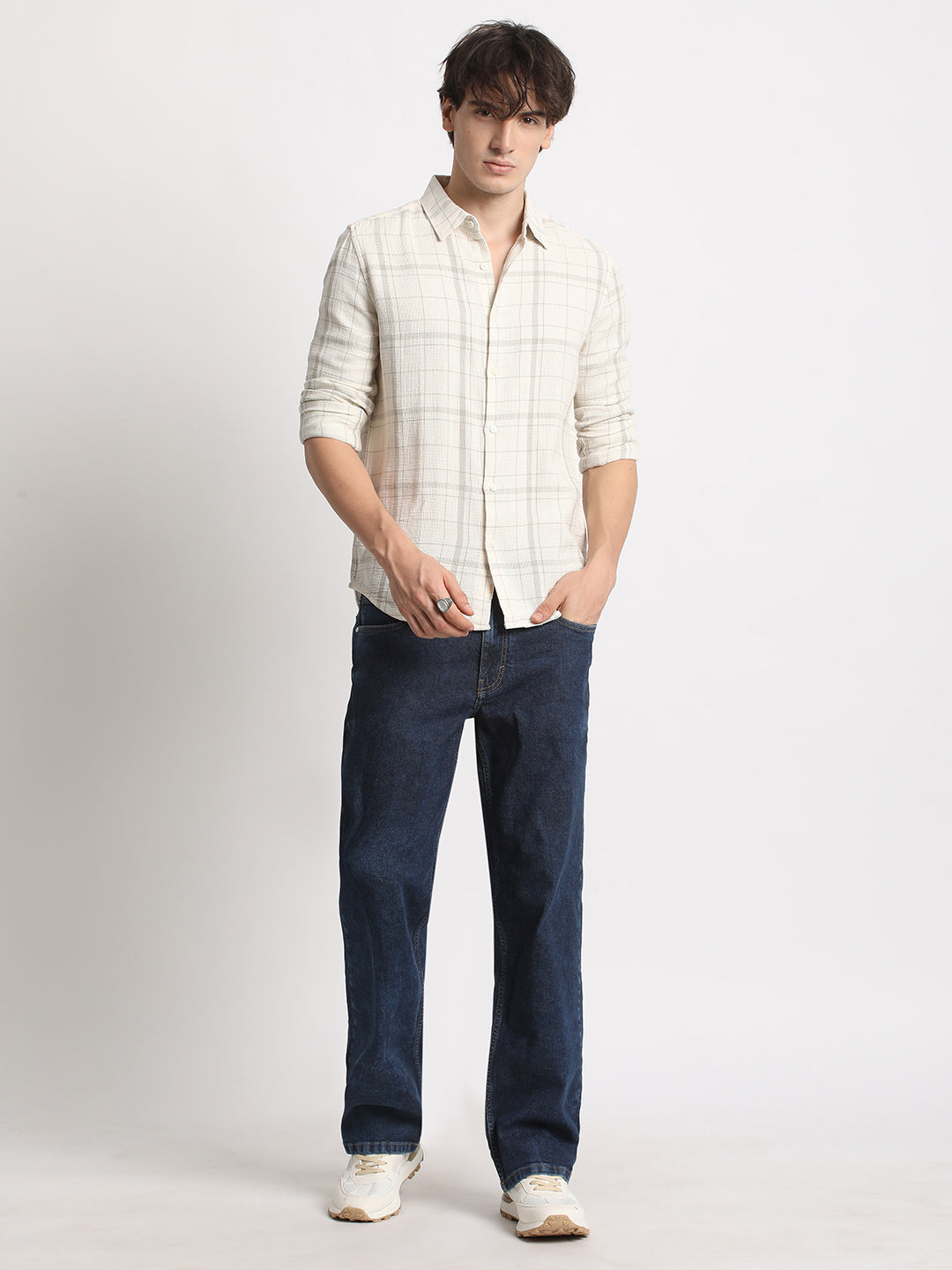 Men  White Checked Slim Fit Cotton Casual Shirt