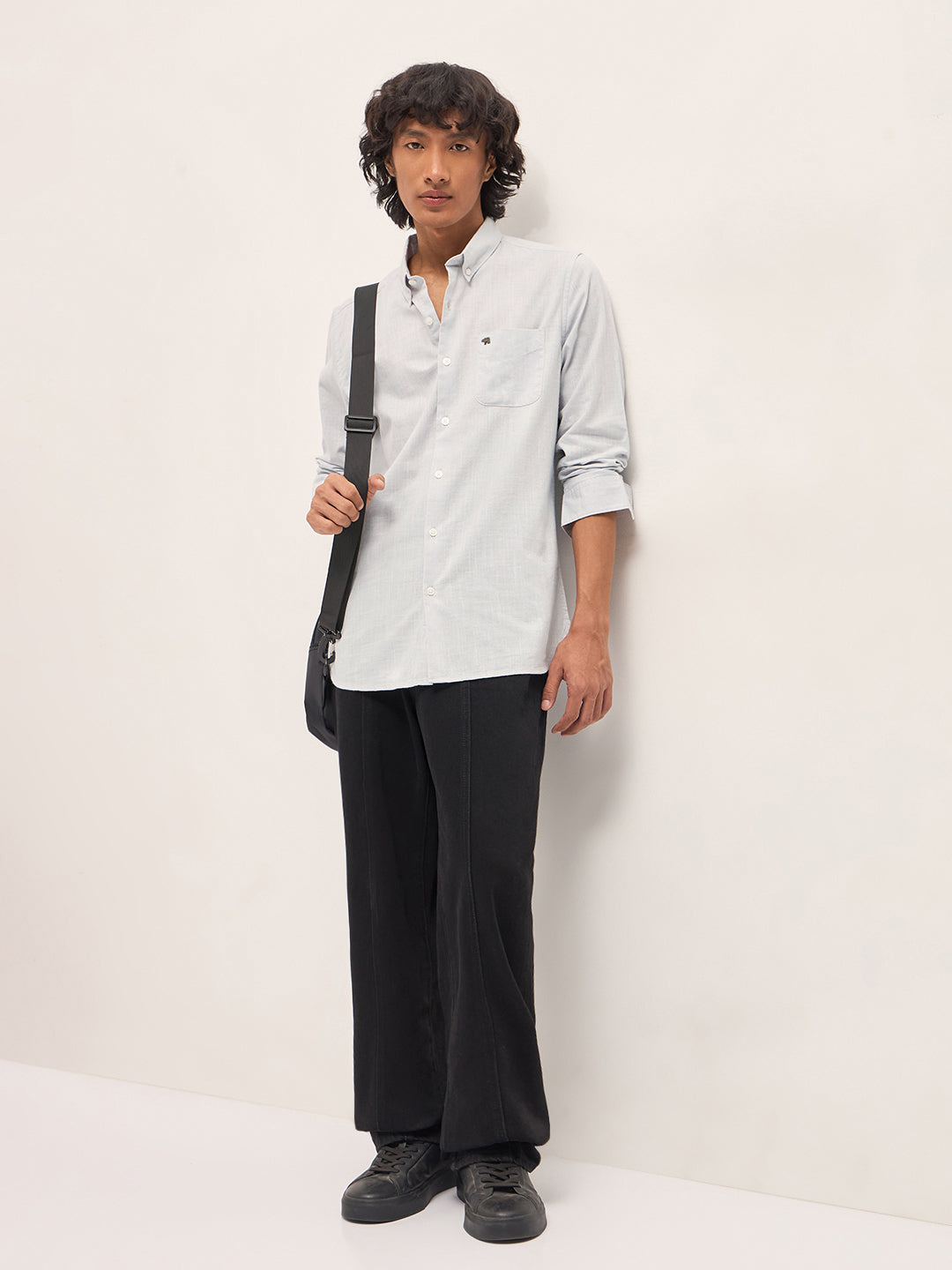 Men Grey Solid Slim Fit Casual Shirt