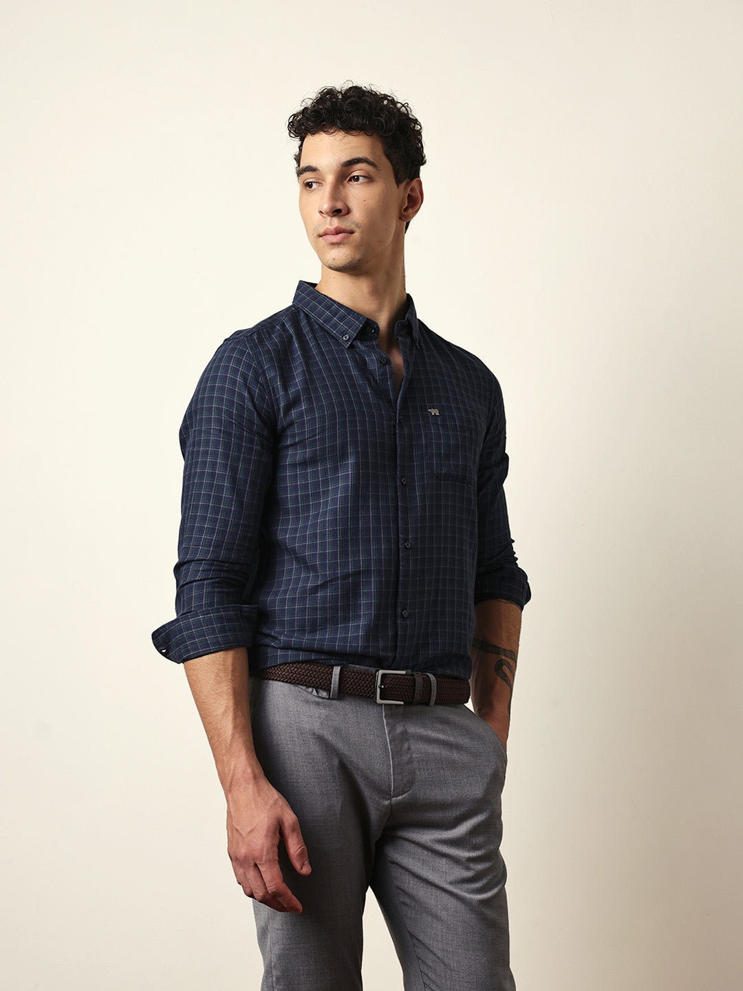 Men Modern Fit Casual Shirt