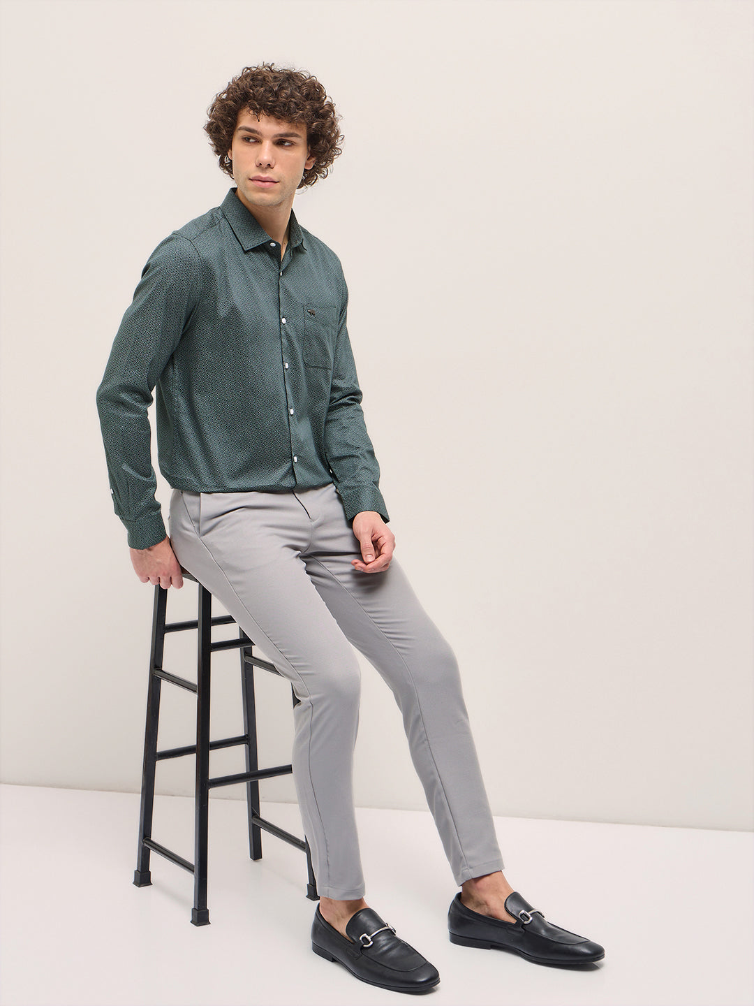 Men Light Teal Blue Geometric Printed Tailored Fit Formal Shirt