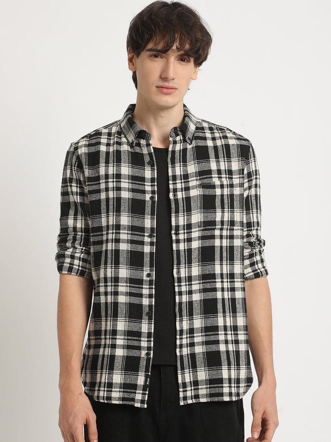 Men  Black Checked Slim Fit Cotton Casual Shirt