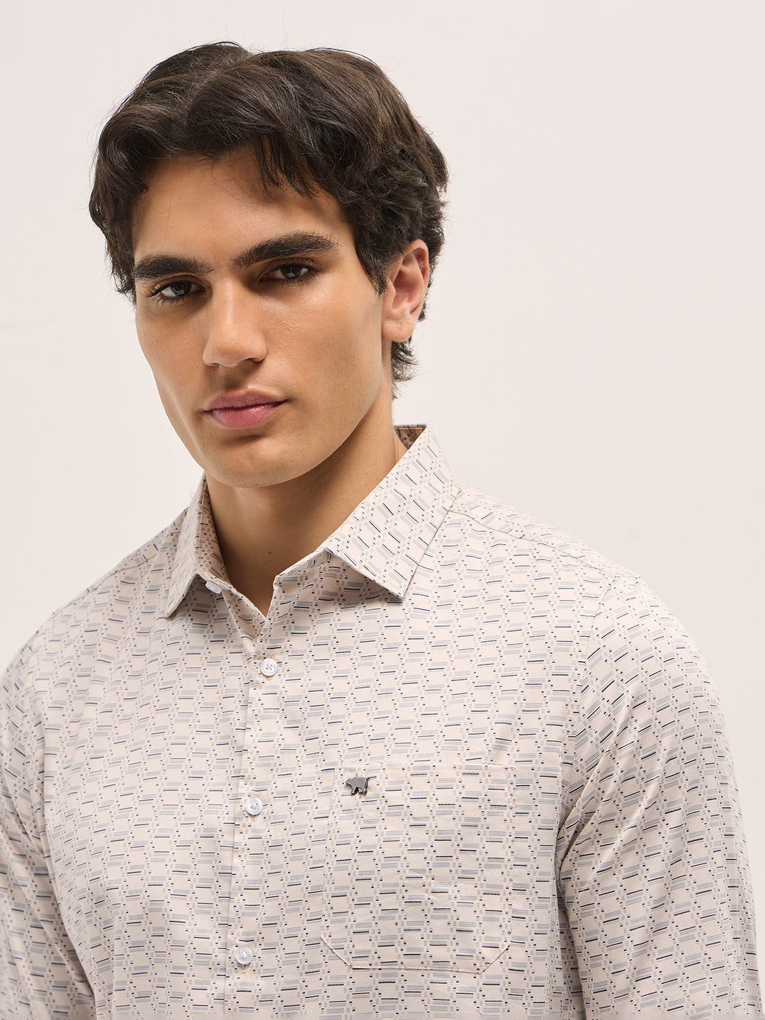 Men Cream Geometric Printed Tailored Fit Formal Shirt