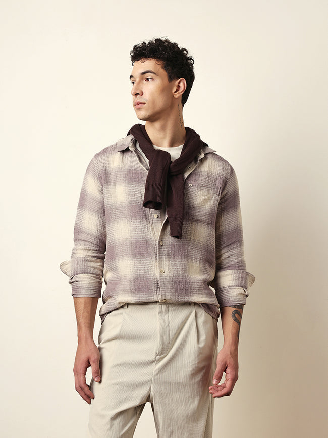 Men Modern Fit Casual Shirt
