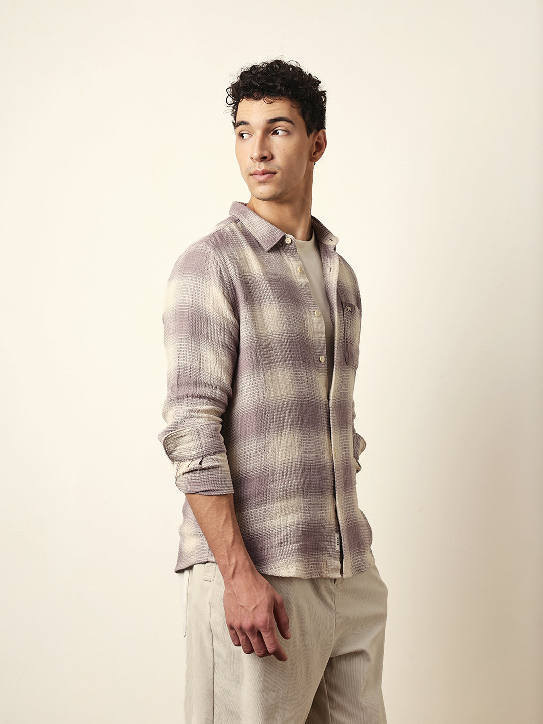 Men Modern Fit Casual Shirt