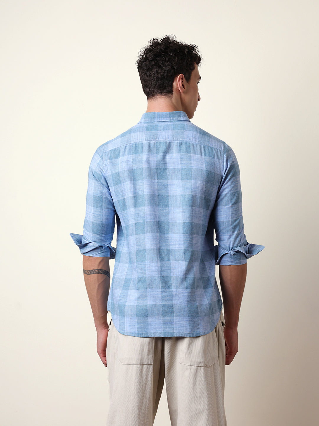 Men Modern Fit Casual Shirt