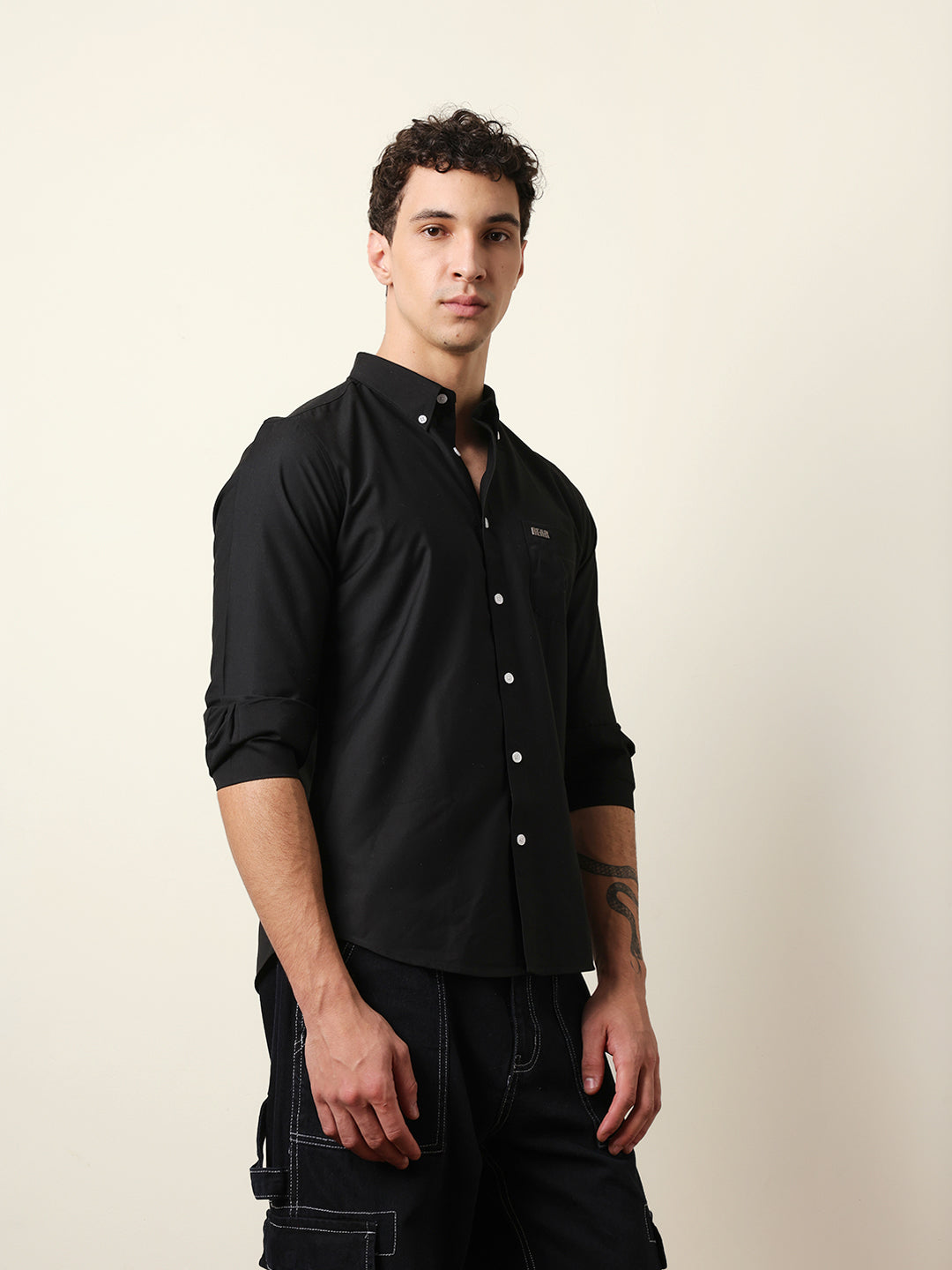 Men Solid Casual Full-Sleeve Shirt