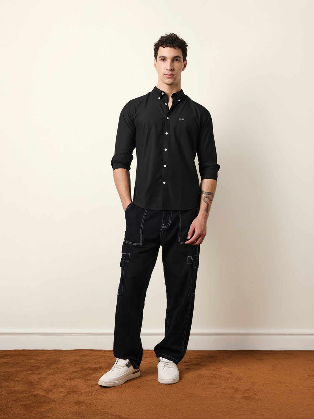 Men Solid Casual Full-Sleeve Shirt