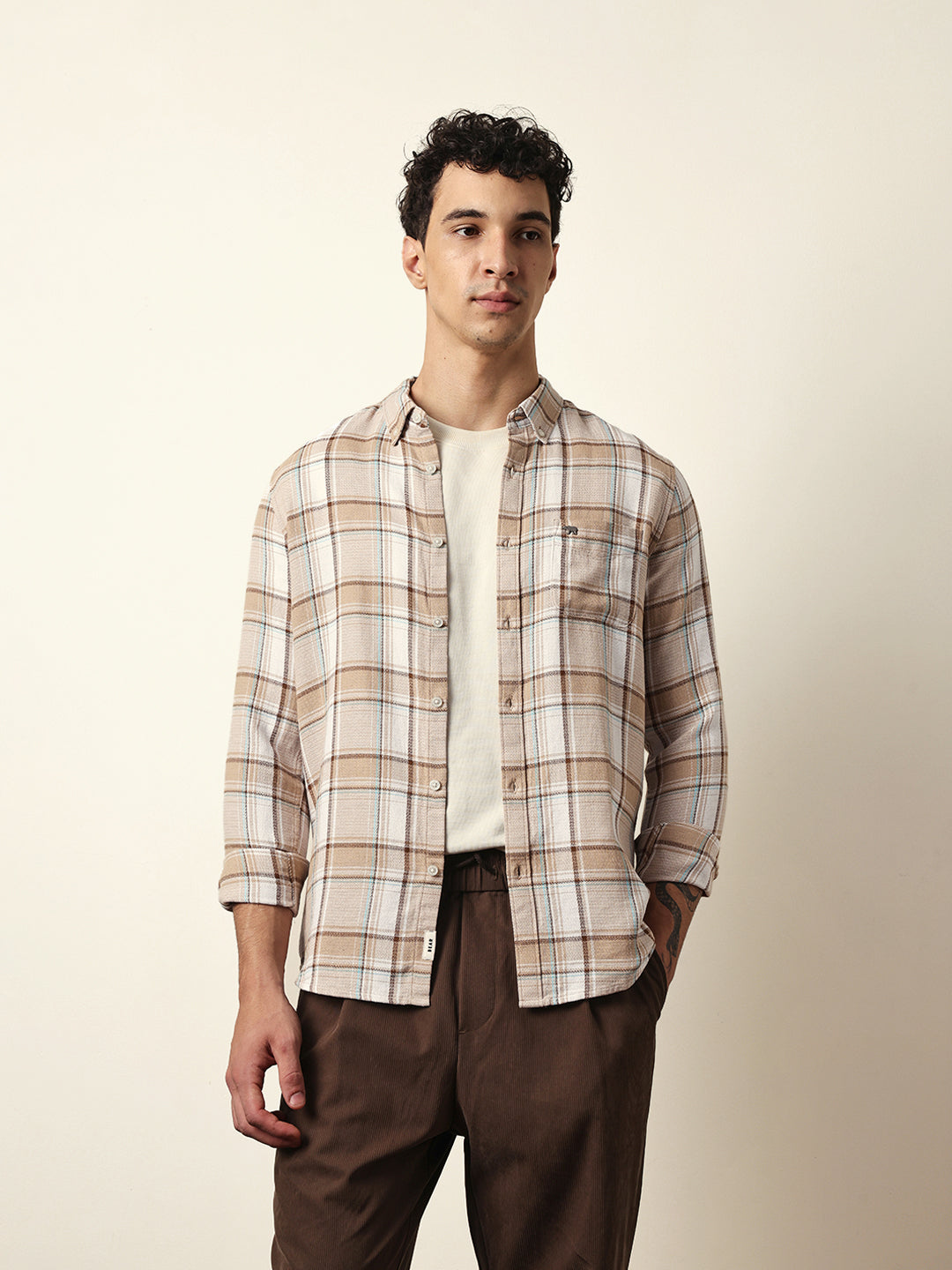 Men Modern Fit Casual Shirt