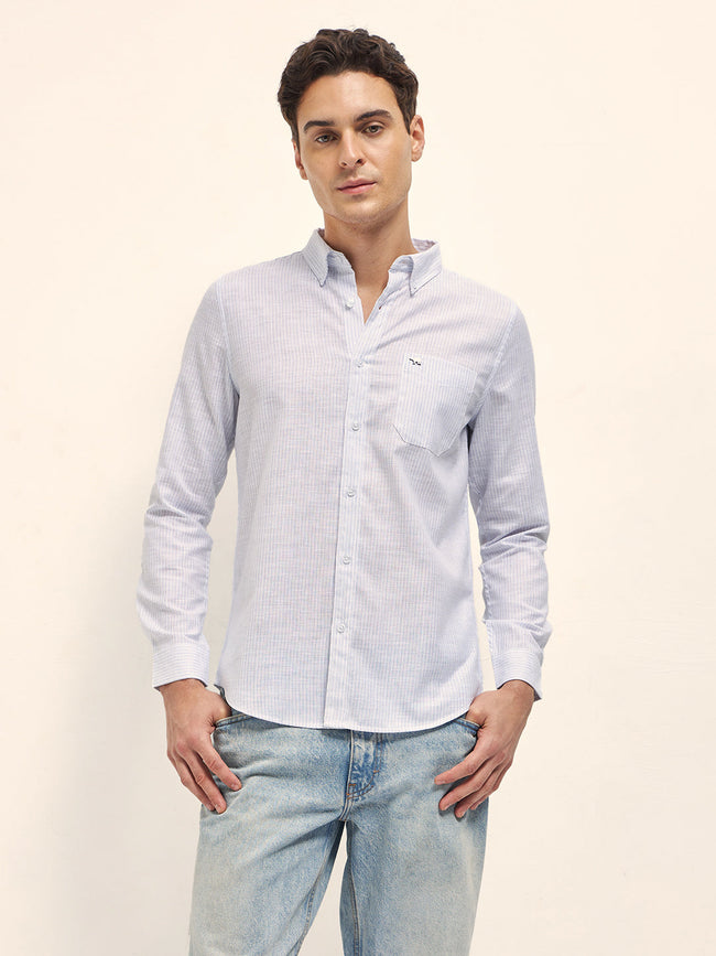 Men White Vertical Pin Stripes Slim Fit Casual Shirt