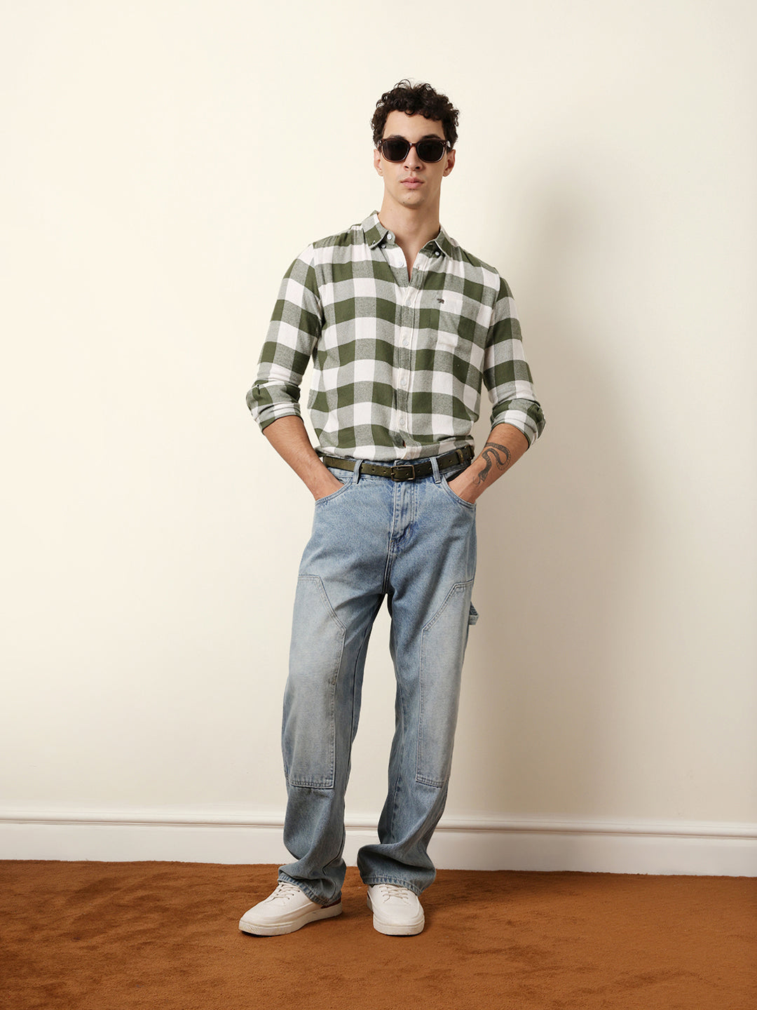 Men Checked Casual Full-Sleeve Shirt