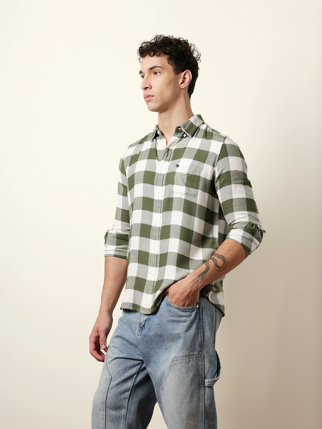Men Checked Casual Full-Sleeve Shirt