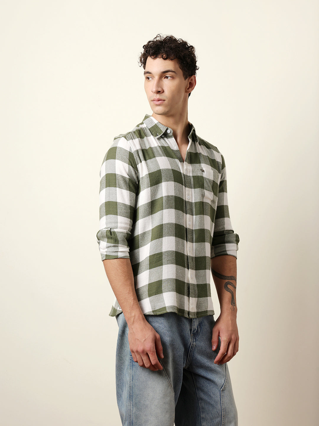 Men Checked Casual Full-Sleeve Shirt