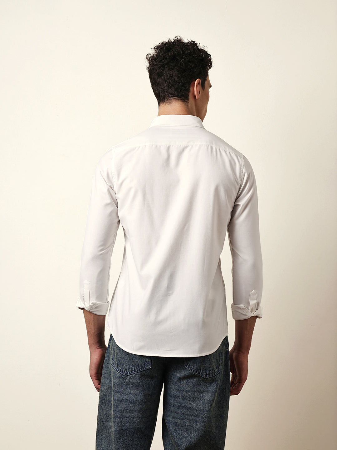 Men Modern Fit Casual Shirt