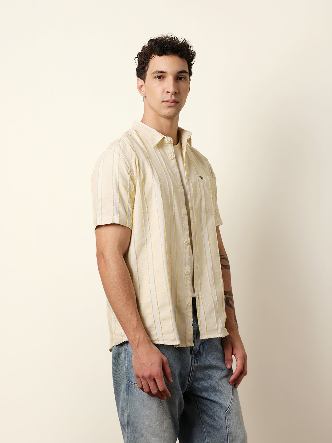 Men Striped Casual Half-Sleeve Shirt