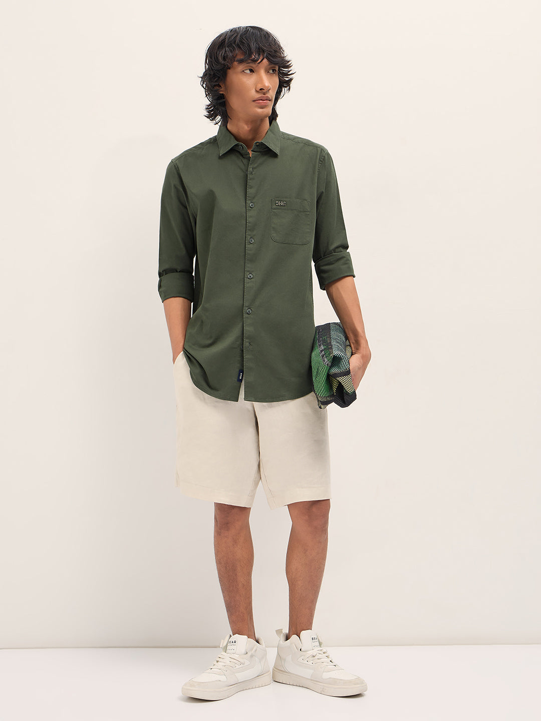 Men Olive Slim Fit Solid Cotton Casual Shirt