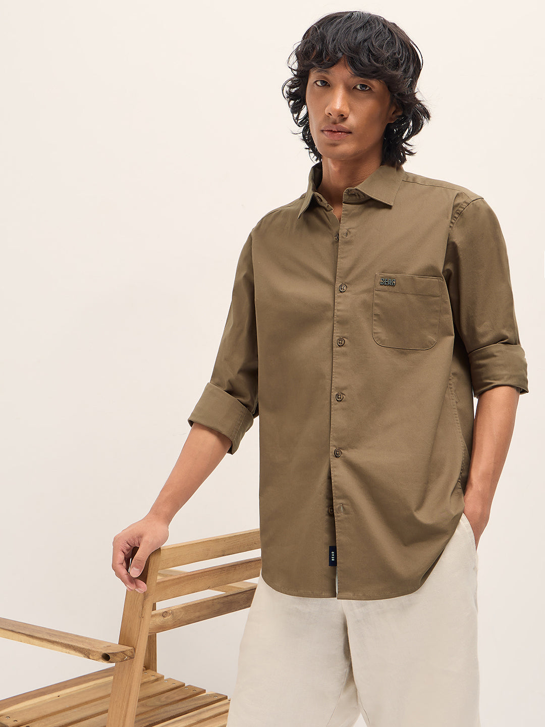 Men Brown Cotton Blend Solid Slim Fit Casual Shirt