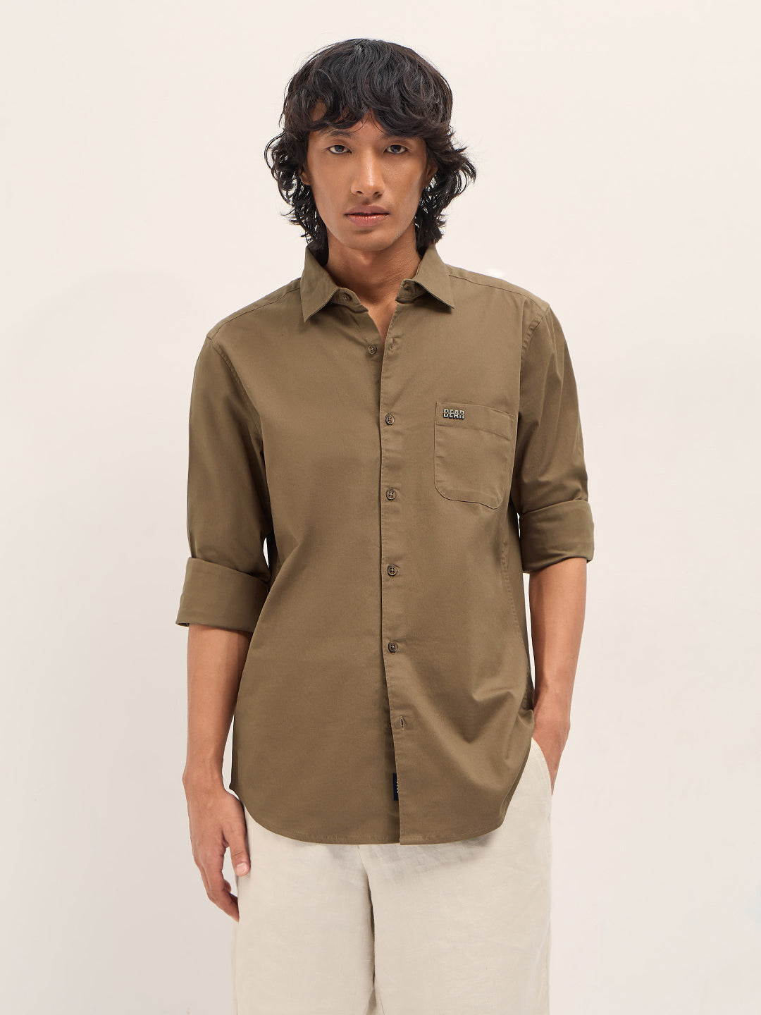 Men Brown Cotton Blend Solid Slim Fit Casual Shirt