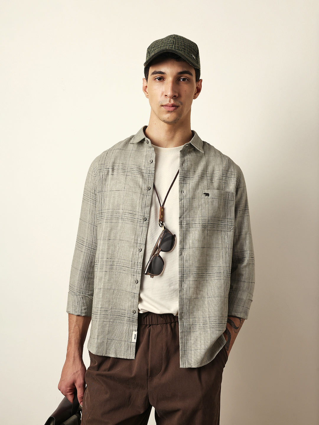 Men Modern Fit Casual Shirt