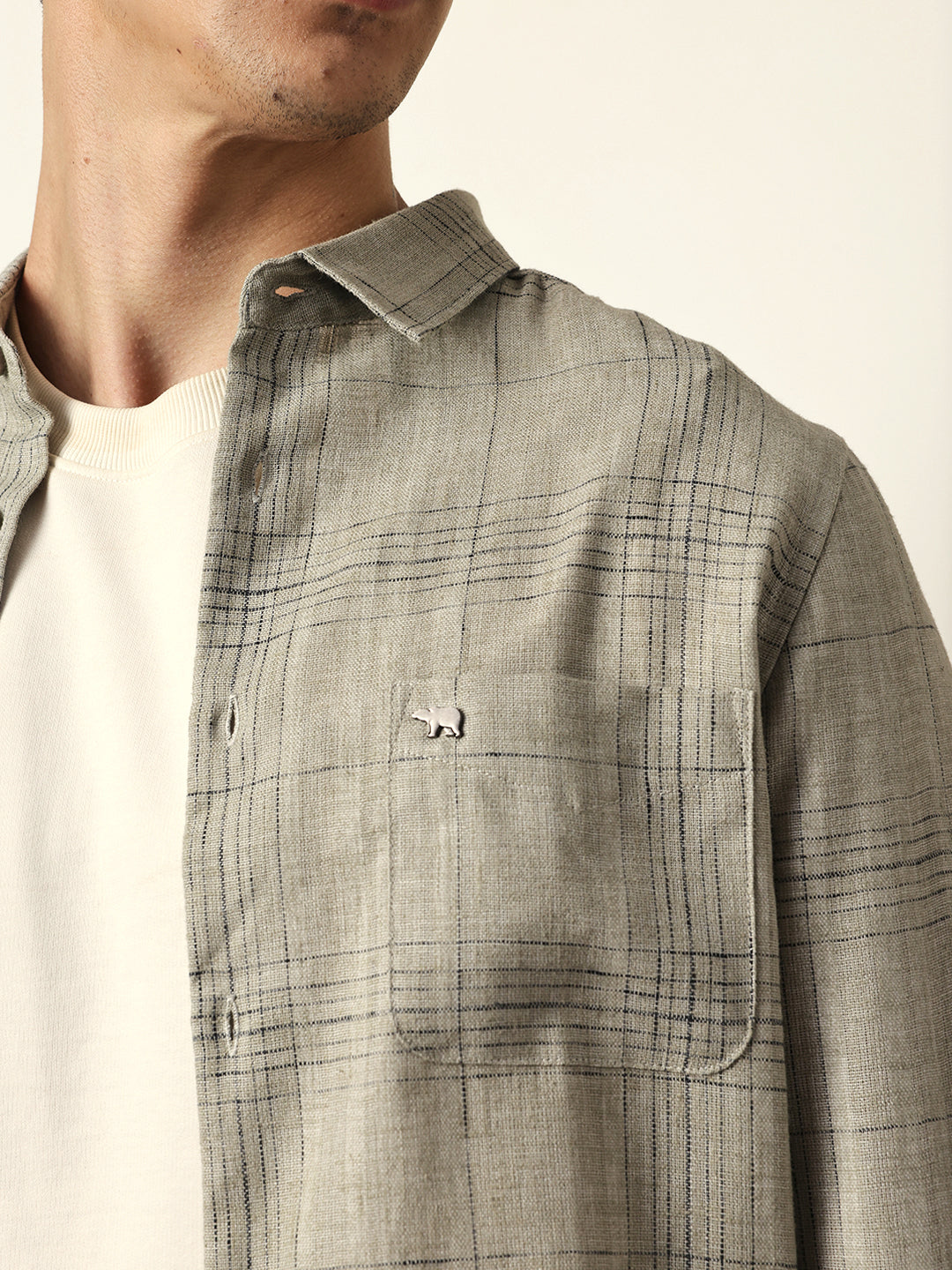 Men Modern Fit Casual Shirt