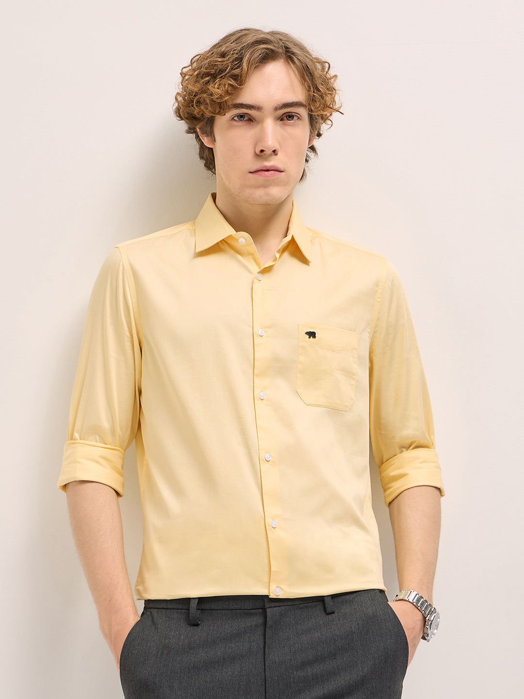 Men Yellow Tailored Fit Solid Formal Shirt