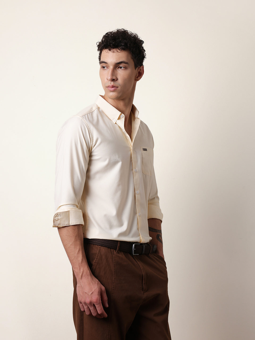 Men Modern Fit Casual Shirt