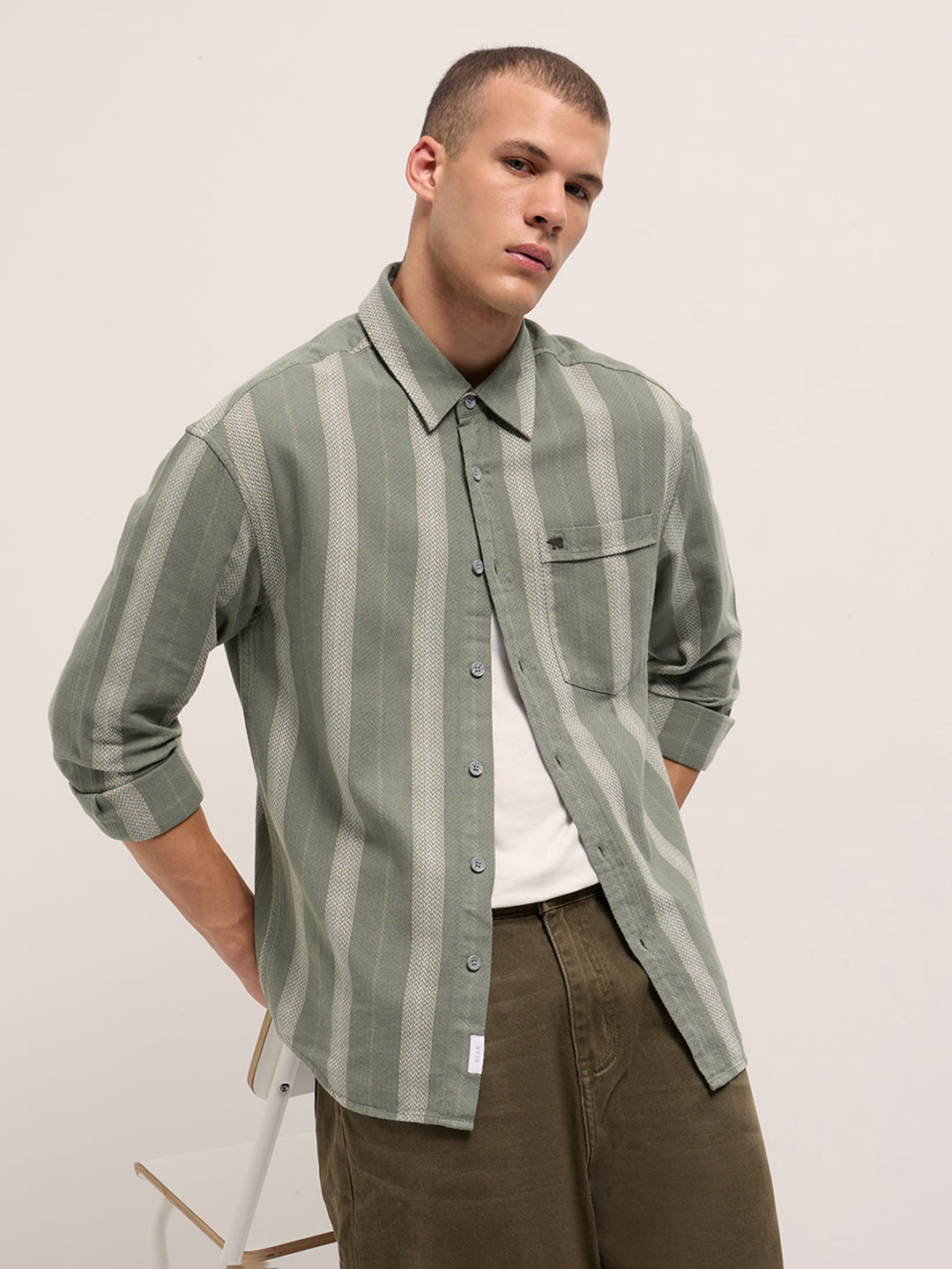 Men Light Green Woven Vertical Stripes Design Relaxed Fit Overshirt